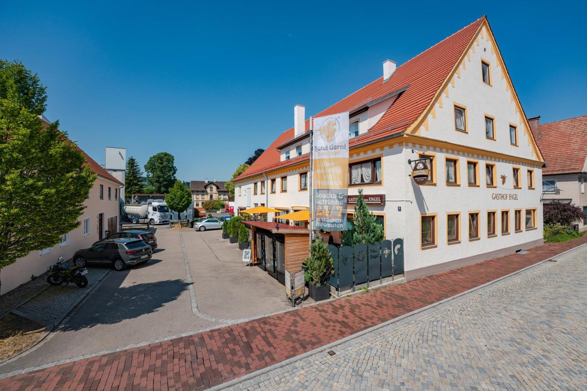 Hotel Garni "Zum Engel" Oberguenzburg 외부 사진