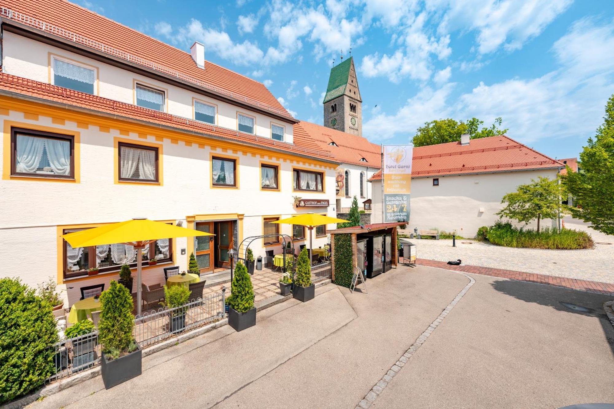 Hotel Garni "Zum Engel" Oberguenzburg 외부 사진